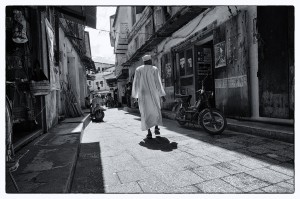 Street scene, Stone Town, Zanzibar (Yoni Lerner / Flickr)