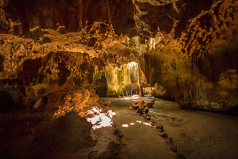 Shimoni Caves (MainaKiarie, Enzi Museum/ Wikimedia Commons)