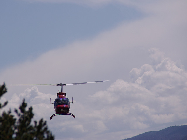 Helicopter tour (briangautreau/Flickr)