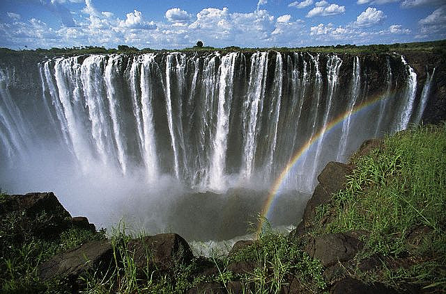 Victoria Falls (Zest-pk / Flickr)