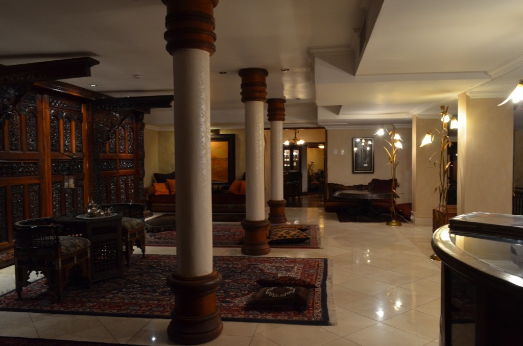 Main Lounge at The Orient / Rishav Nair