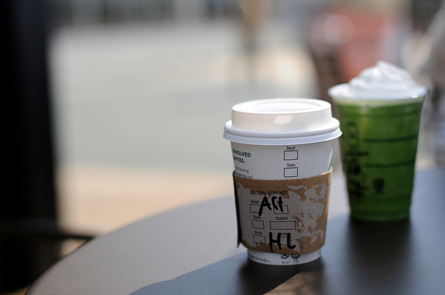 Limiting your coffee intake will save you money in Japan (Photo: Bong Grit / Flickr). 