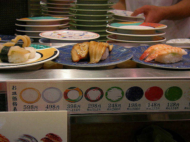 Kaiten zushi is generally pretty cheap - and a great meal (Photo: Hajime Nakano / Flickr). 