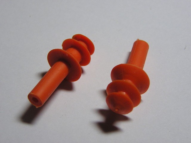 Earplugs (w:User:Light current/Wikimedia Commons)