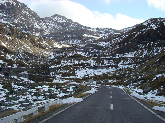 Transfagarasan Highway (Tetcu Mircea Rares/ Wikimedia Commons)