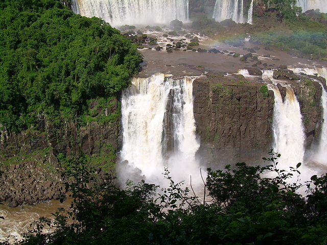 Iguazu Falls (Herr stahlhoefer/Wikimedia Commons)
