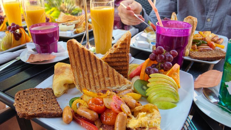 15-places-that-serve-the-best-brunch-in-cape-town-afktravel