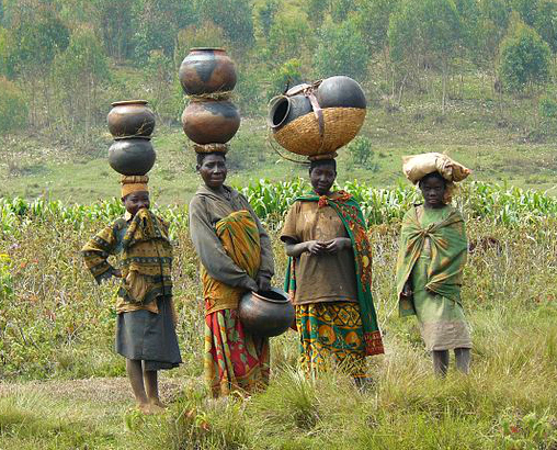 Batwa_women_in_Burundi