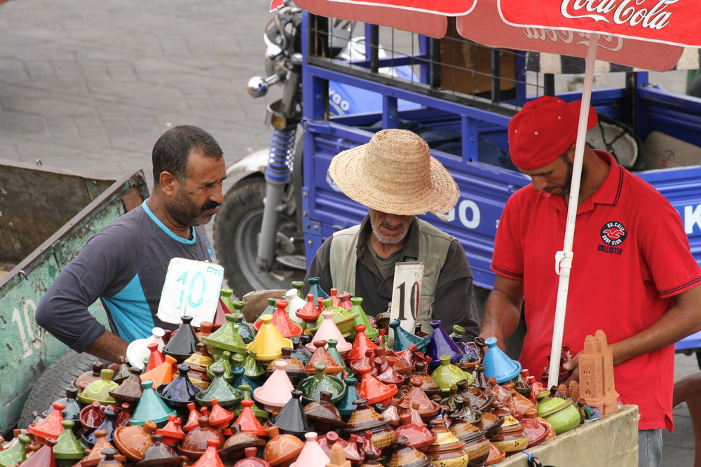 tagine vendor marrakech morocco