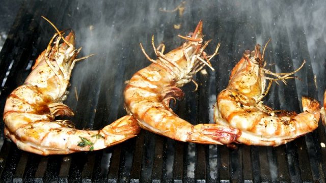grilled prawns wide