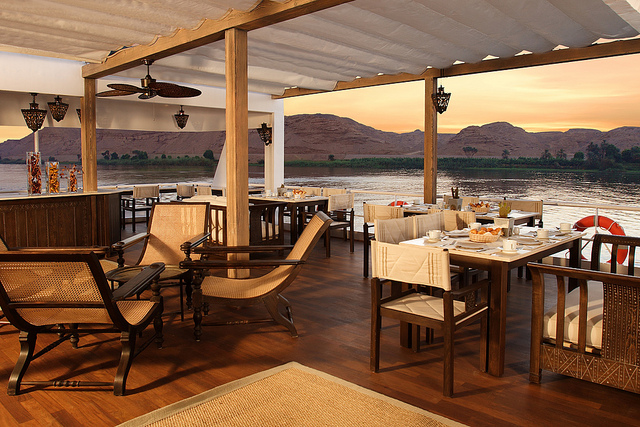 nile dining