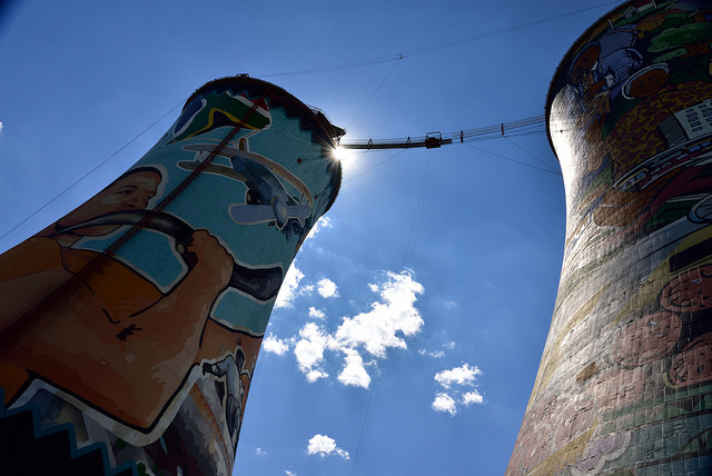 bungee jumping